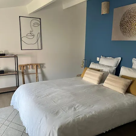 La Plordonniere فندق مبيت وإفطار 3*